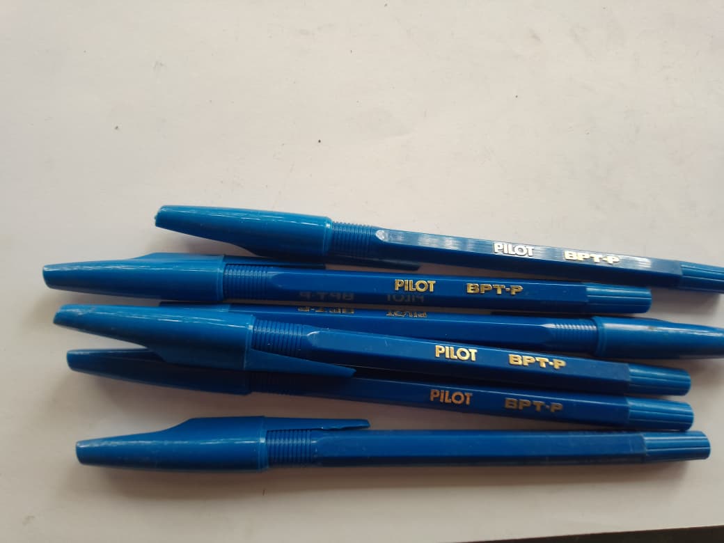 Pulpen Pilot Biru