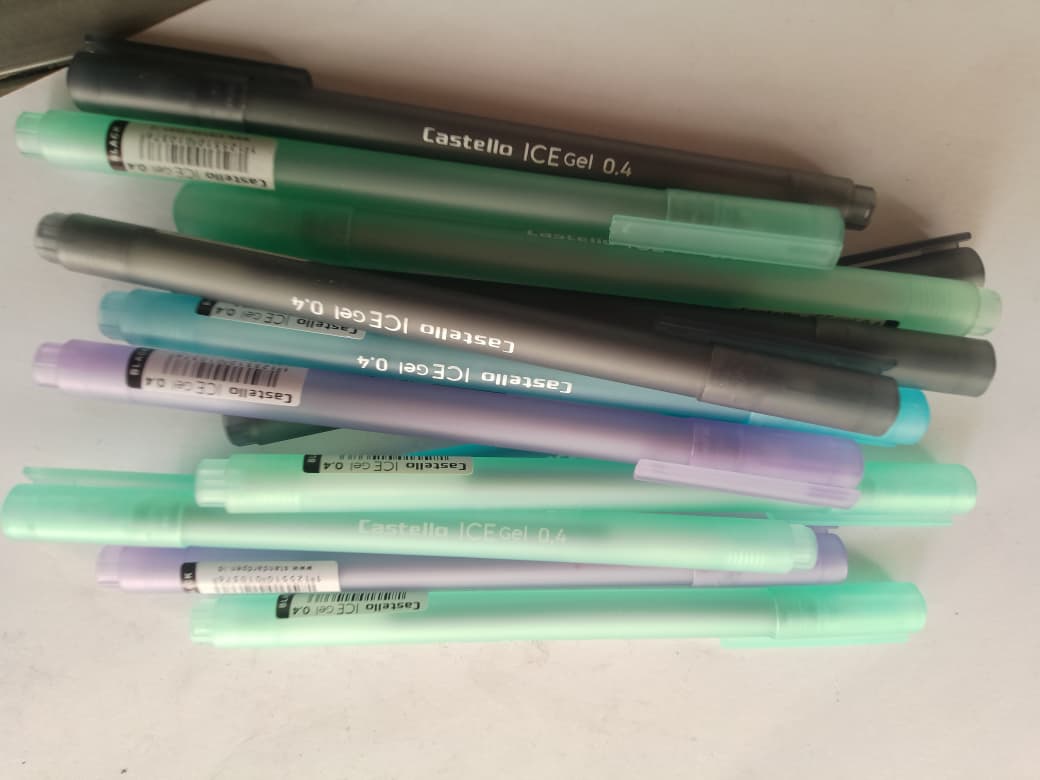 pulpen castelo ICE GEL HITAM